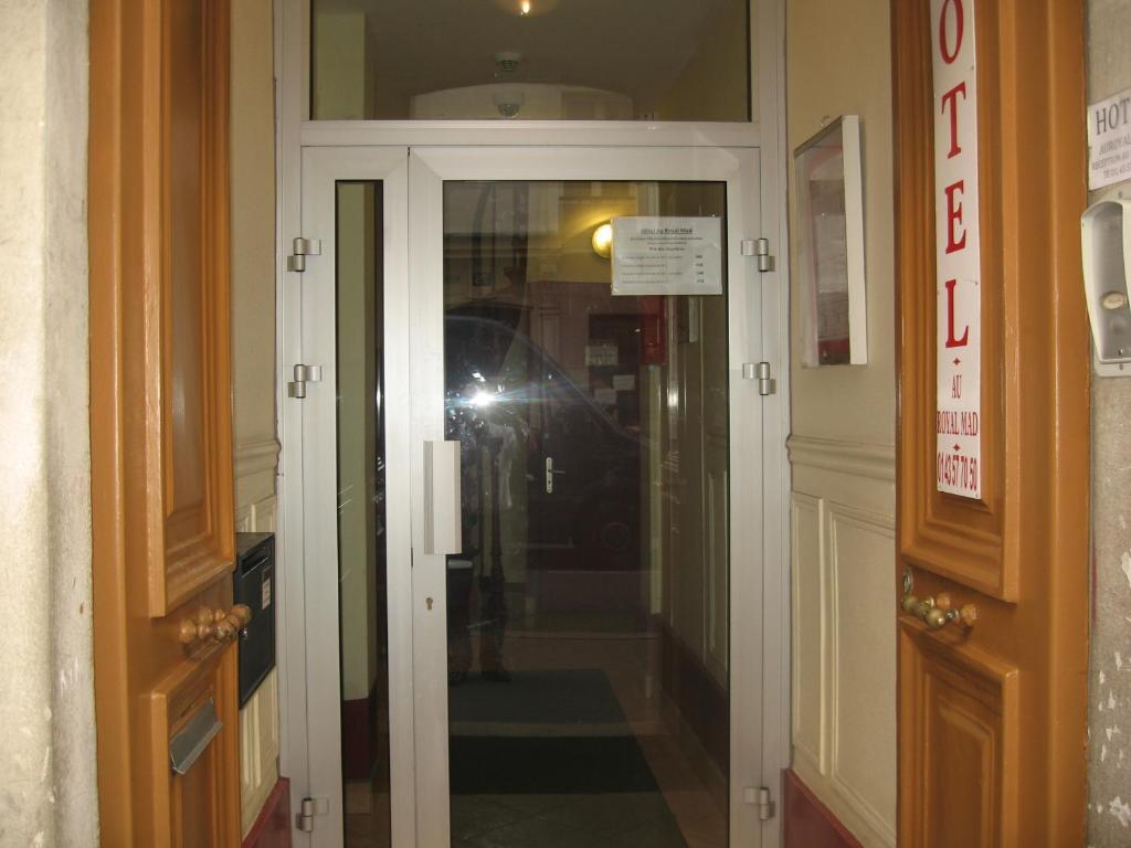 Au Royal Mad Hotel Paris Luaran gambar