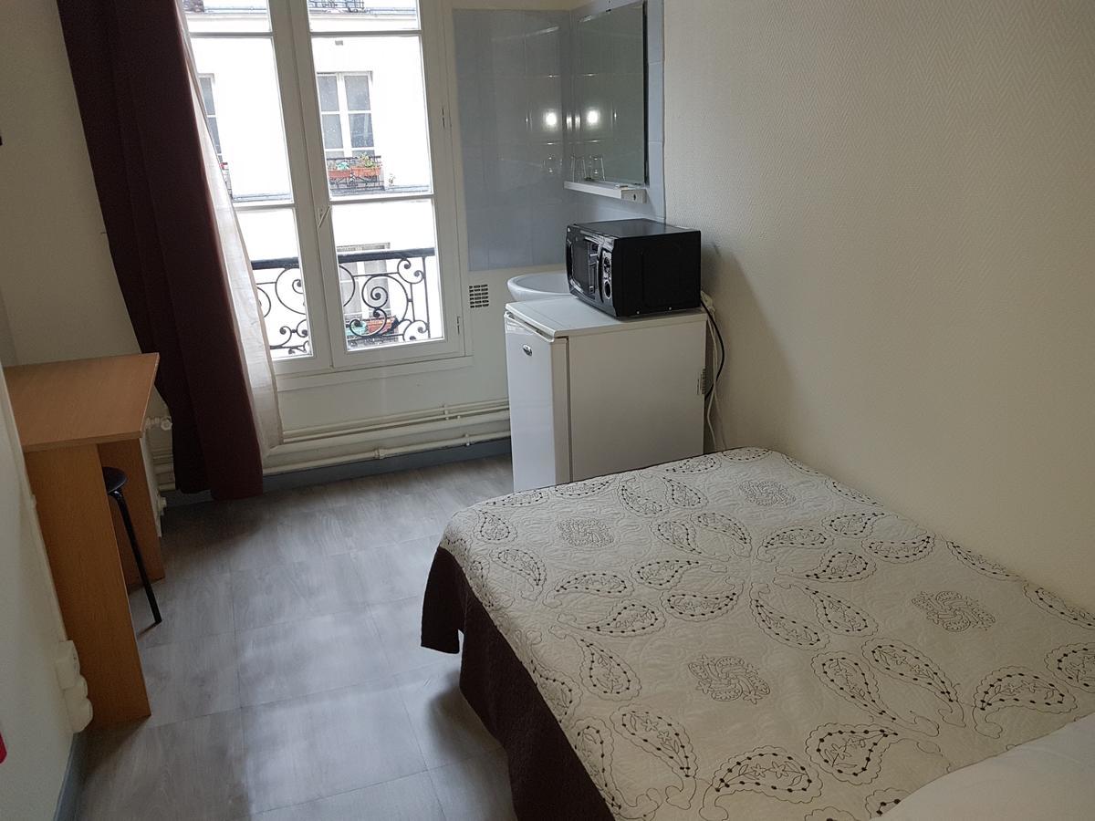 Au Royal Mad Hotel Paris Luaran gambar