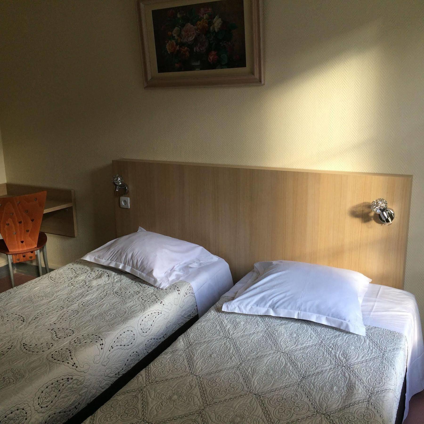 Au Royal Mad Hotel Paris Luaran gambar
